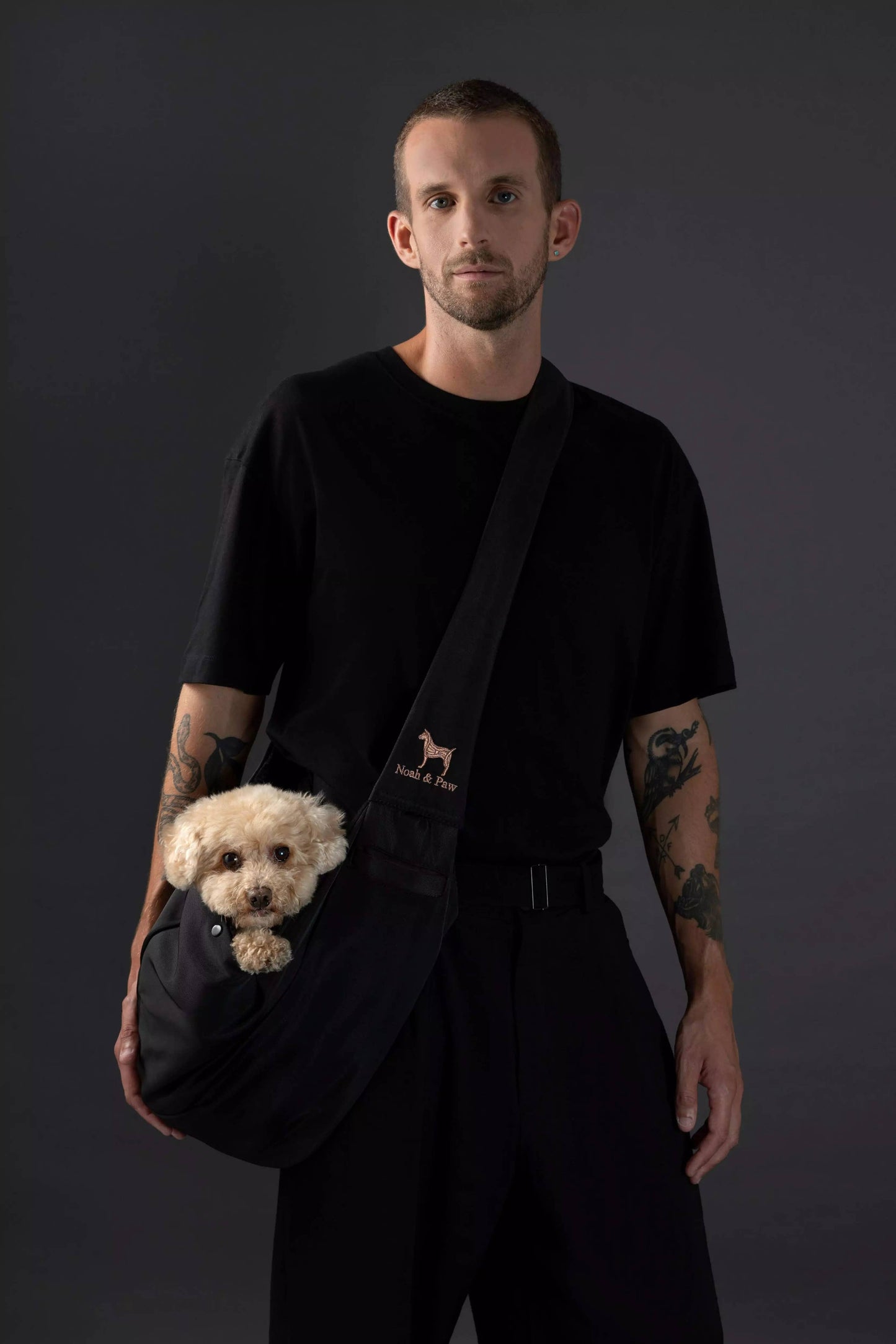 Noah & Paw - Premium-Twill-Haustiertragetasche, Schnappverschluss, Schwarz