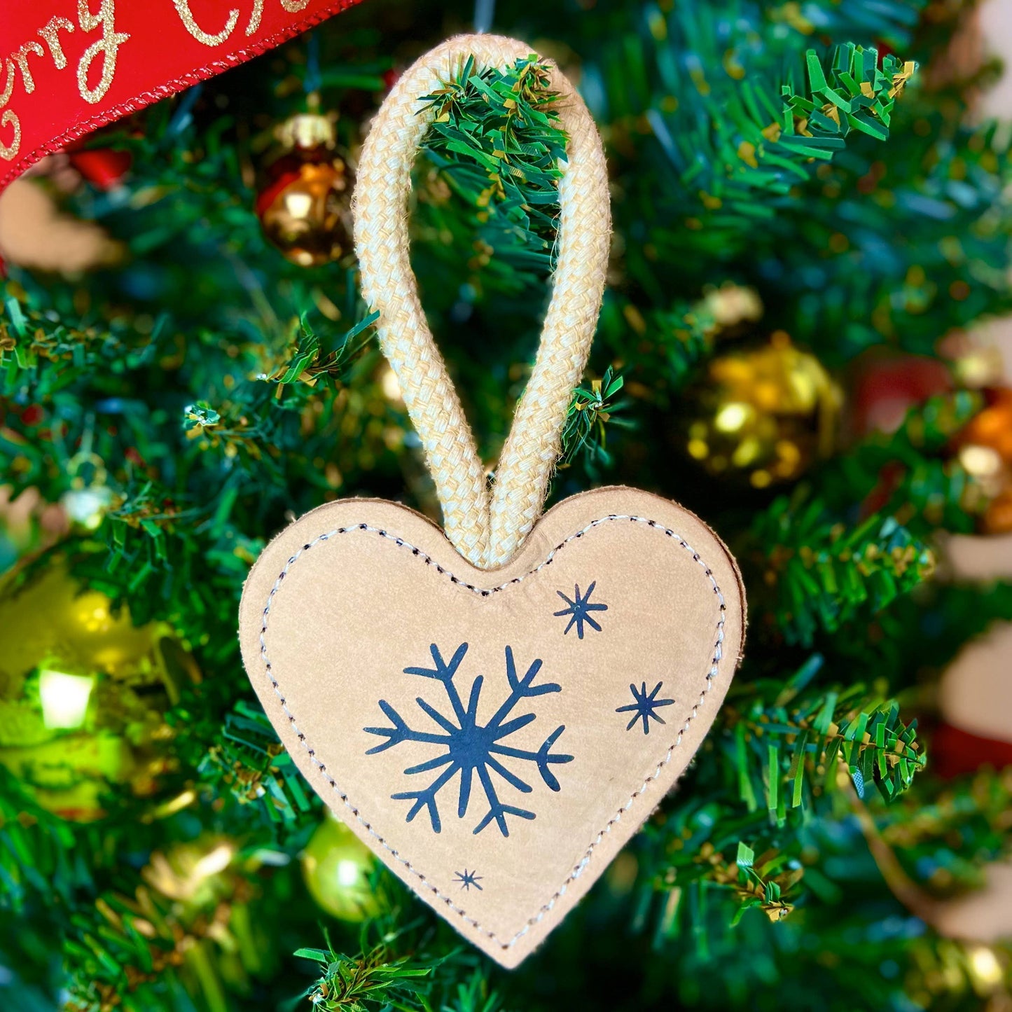 Funny Zoo - Natürliches Spielzeug für Hunde - WEIHNACHTSHERZ aus Leder