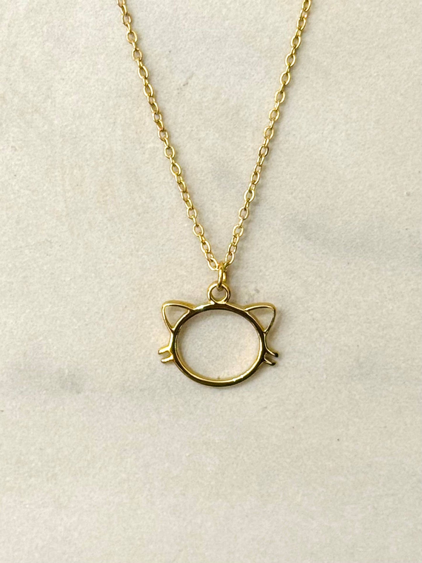 Cassette Barcelona - Minimalistische Katzenkette