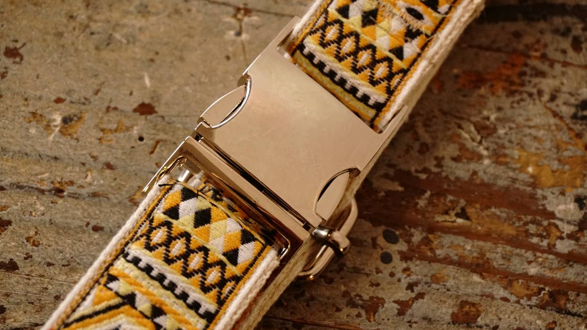 Hundsfutter - Ethnisch gestaltetes Halsband- und Leinen-Set
