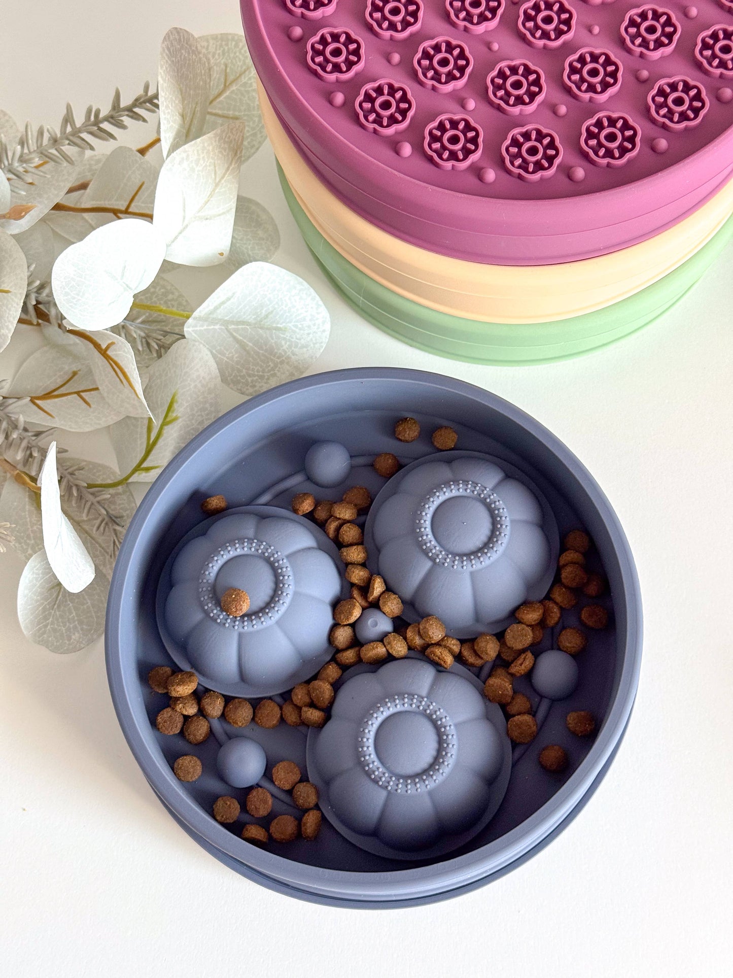Doggotique - 3in1 Slow Bowl, Schleckmatte, Leckerli-Form für Hunde,