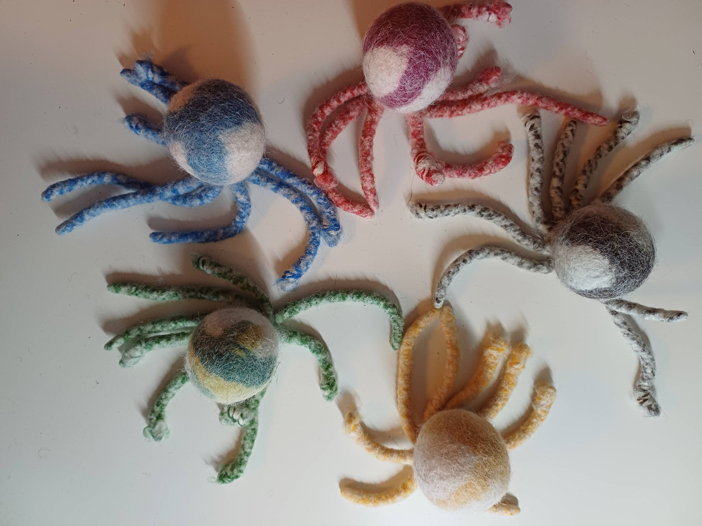 Herz+Hund - Oktopus Aus Bio-Wollfilz