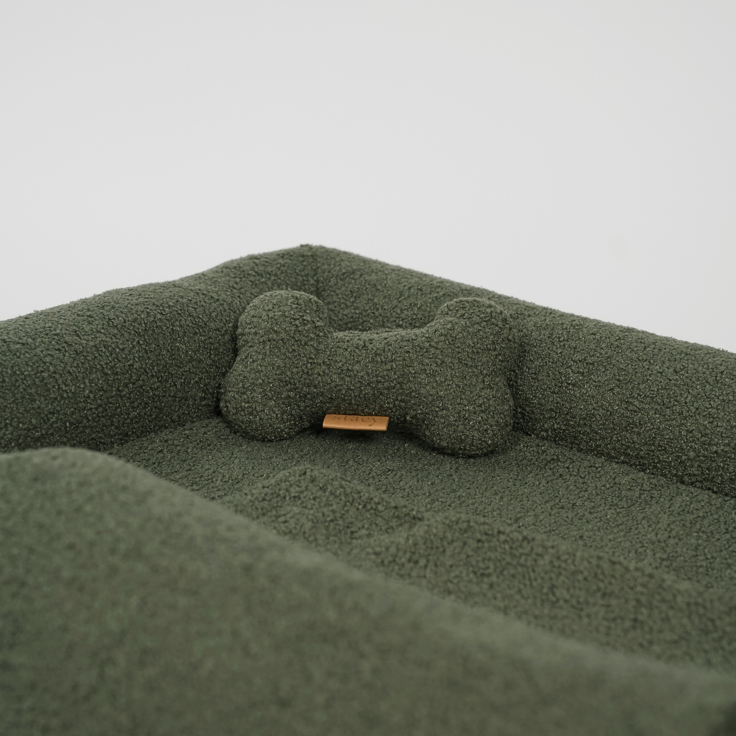 Staey - Karla Orthopädisches Hundebett | Moos Bouclé