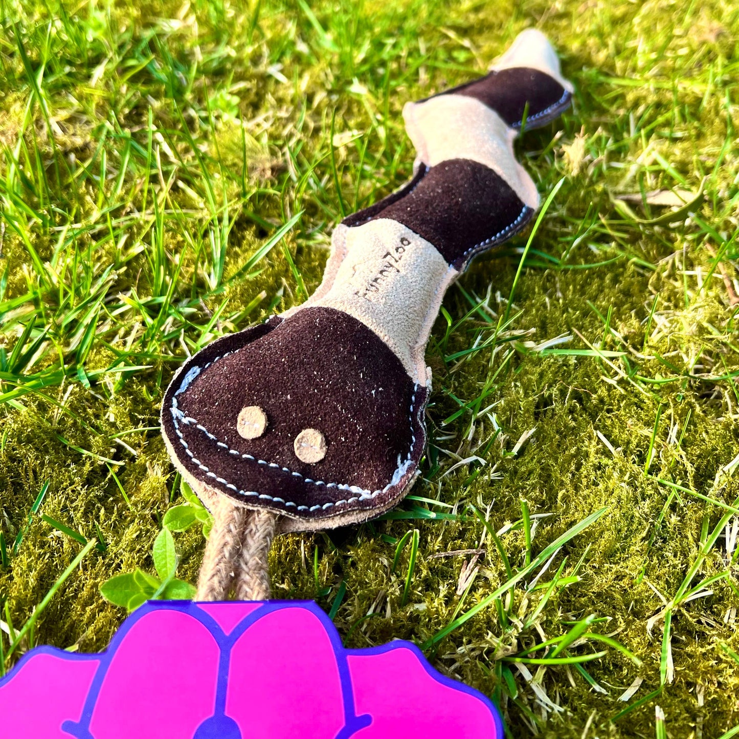 Natürliches Hundespielzeug SCHLANGE aus Wildleder 🐍