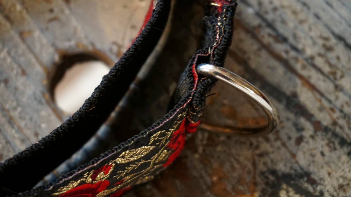 Hundsfutter - Breites Hundehalsband, limitierte Auflage, handgemacht