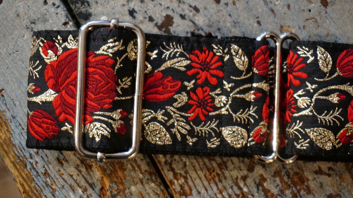 Hundsfutter - Breites Hundehalsband, limitierte Auflage, handgemacht