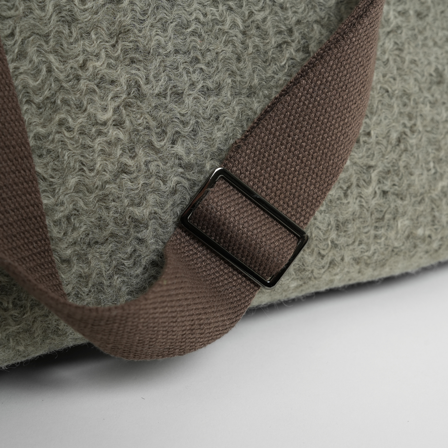 Staey - Tragetasche Curl | Taupe